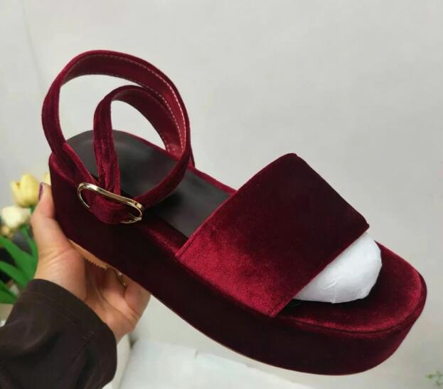 Ankle Strap Attachment - Sandales compensées à bout ouvert en