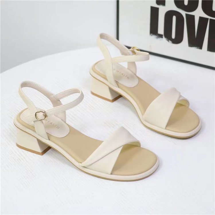 Sandales à talon bloc Evening  - Ankle Strap Attachment avis et prix